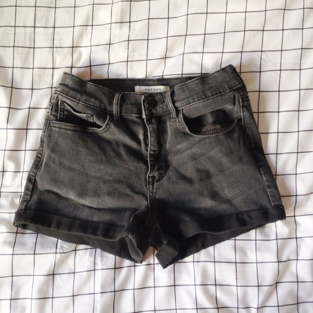Pacsun black jean shorts